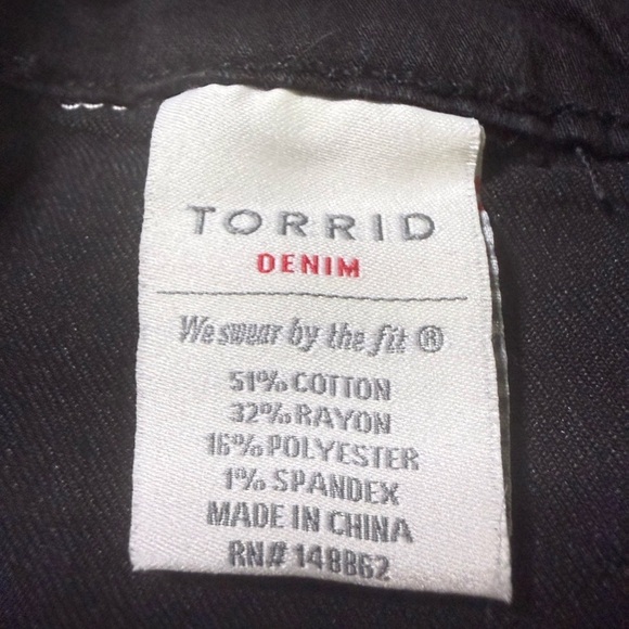 TORRID Super Soft Stretch Jean Jegging Black Essential Classic Size 24 Short - Picture 6 of 6